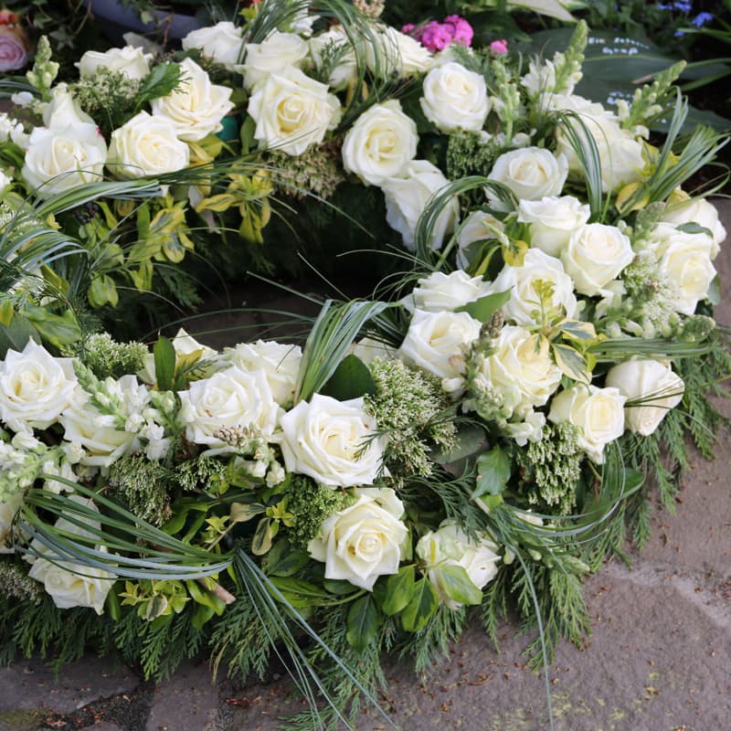 Coronas de flores para difuntos en Vigo